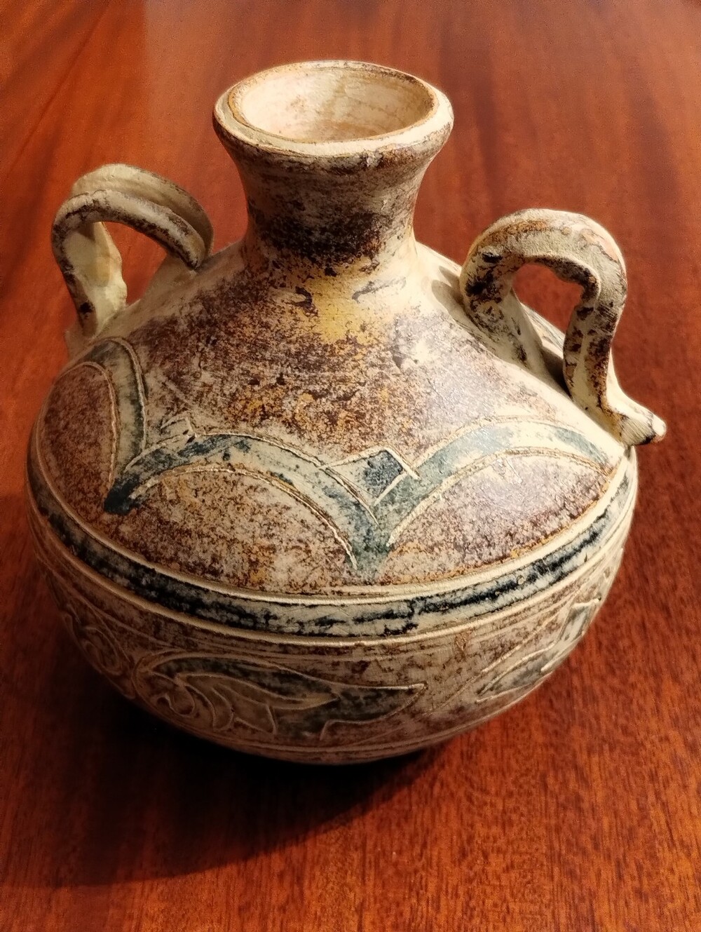 Ceramic Vase with Geometric Patterns - Picture 6 of 15
